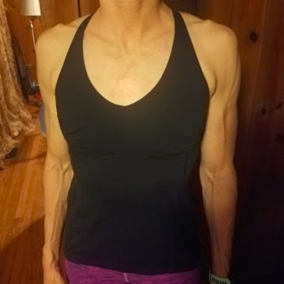 Lululemon Tank size 6 - Picture 1 of 3